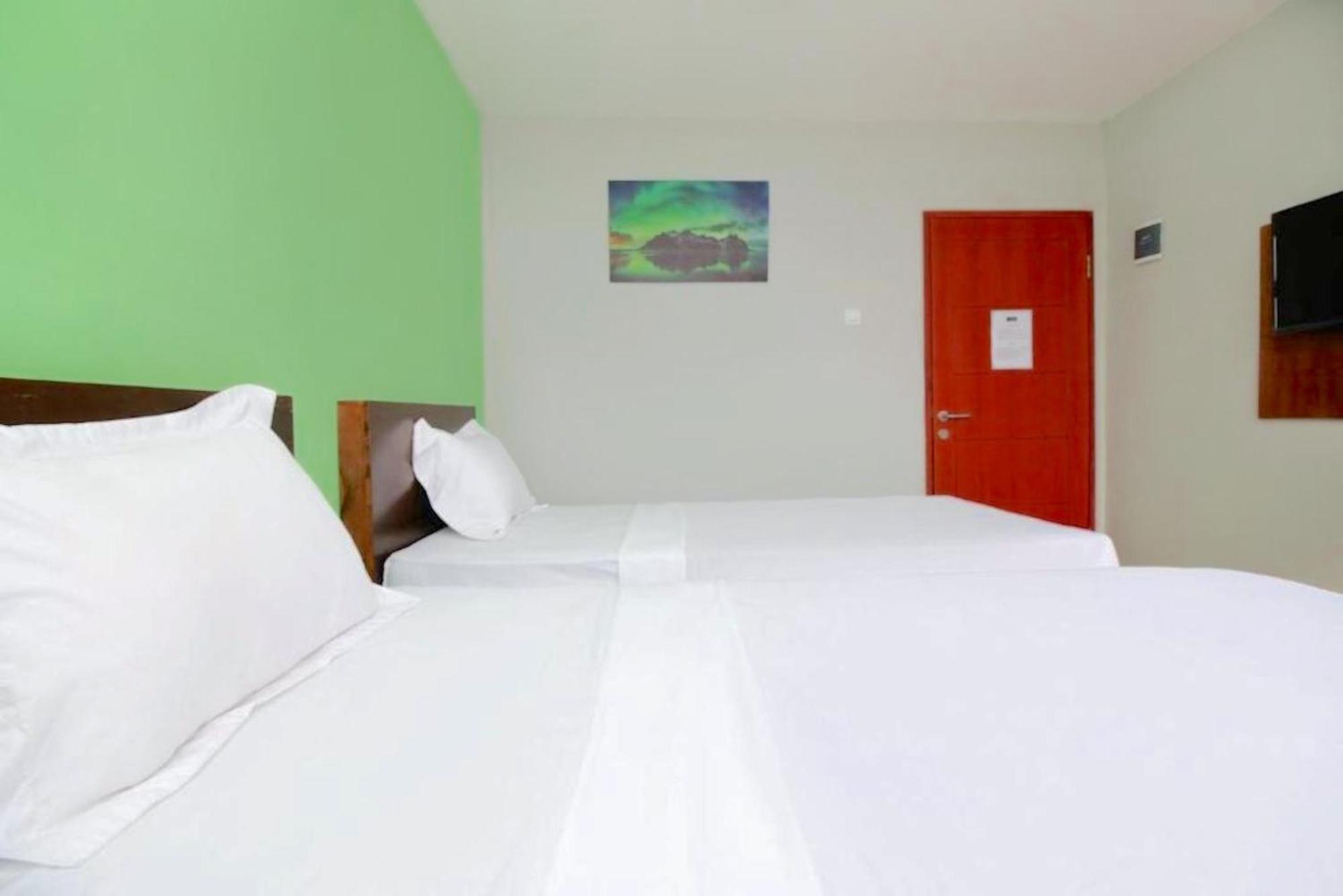 The Aurora By Makati Hotell Lembang Exteriör bild