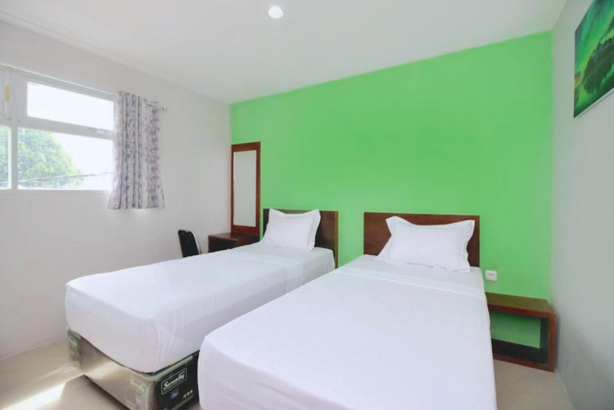 The Aurora By Makati Hotell Lembang Exteriör bild